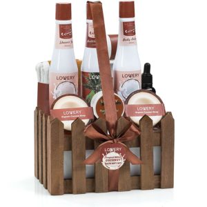Organic Spa Gift Basket. Amazon.com
