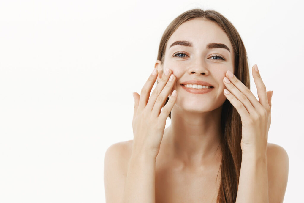 Top 7 Surprising Benefits Of Using Moringa Oil For Skin