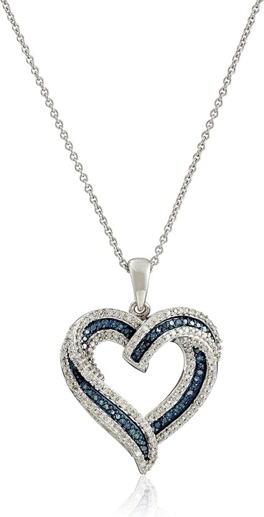 Heart Pendant Necklace. Amazon.com
