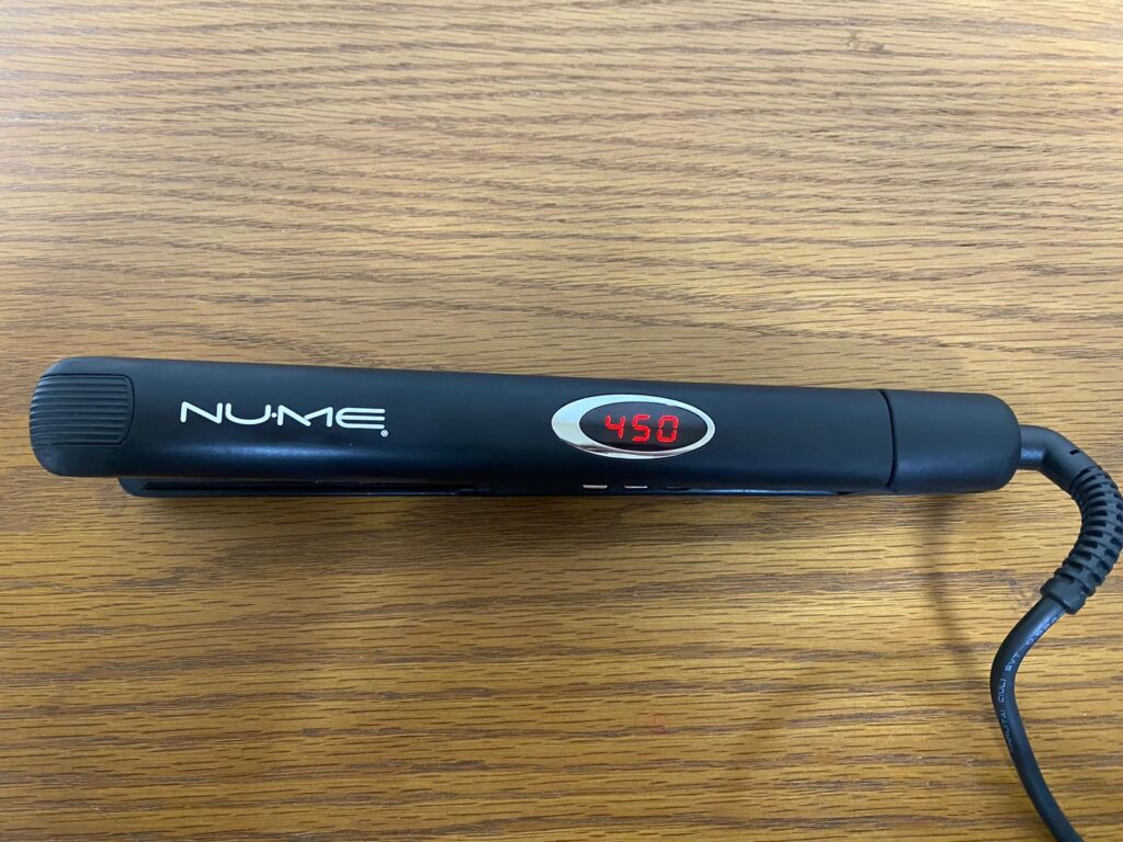 An Honest Review: Does The NuMe Megastar Flat Iron Good?